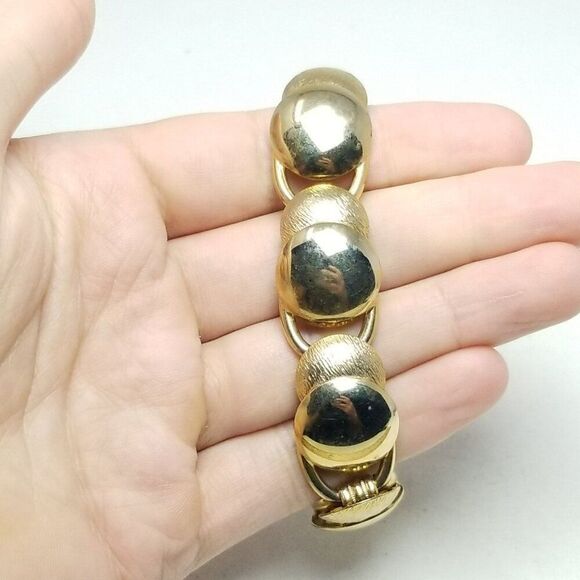 Vintage Round Dome Link Panel Chain Bracelet, Gold Tone Wide Bangle, Estate - Picture 2 of 5